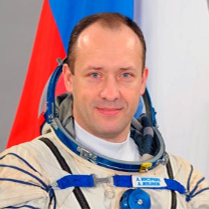 23 сентября – 45 лет со дня рождения Александра Александровича Мисуркина (1977), космонавта-испытателя, Героя Российской Федерации (2016), почётного гражданина города Орла (2013)