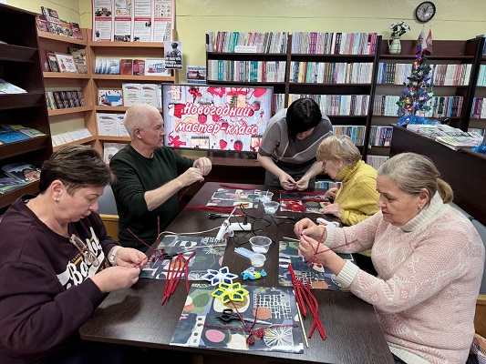 Волшебные снежинки из пушистой проволоки