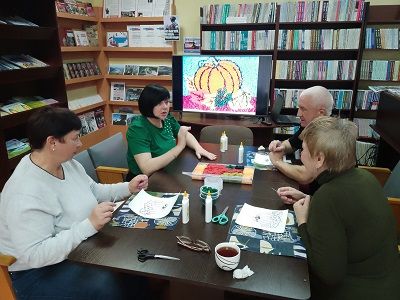 Осенняя фантазия: мастер-класс по созданию тыквы в технике торцевания