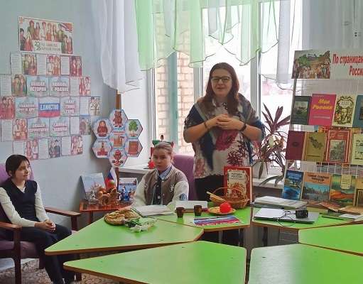 Народов дружная семья