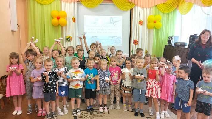 Вокруг света под русским флагом