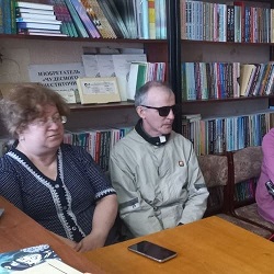 С пером в руке, с любовью в сердце